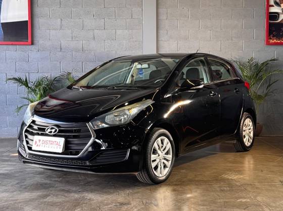 HYUNDAI HB20 1.0 COMFORT 12V FLEX 4P MANUAL HYUNDAI HB20 1.0 COMFORT 12V FLEX 4P MANUAL